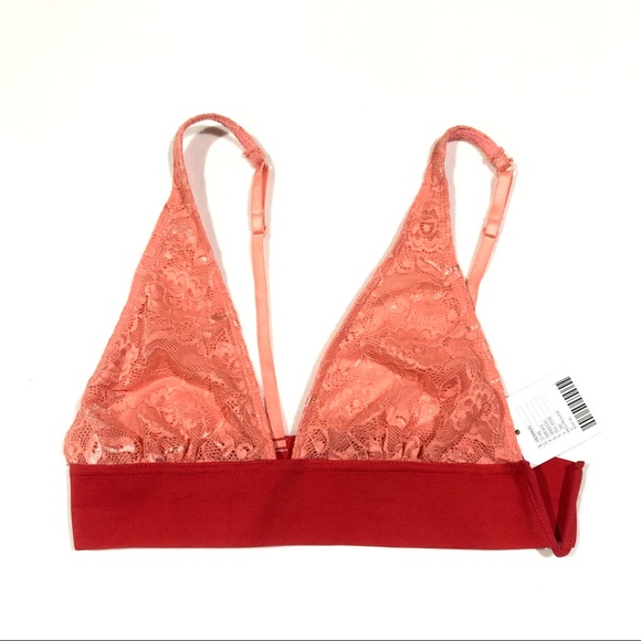 UO OFU V-Side Lace Triangle Bralette - Picture 2 of 4
